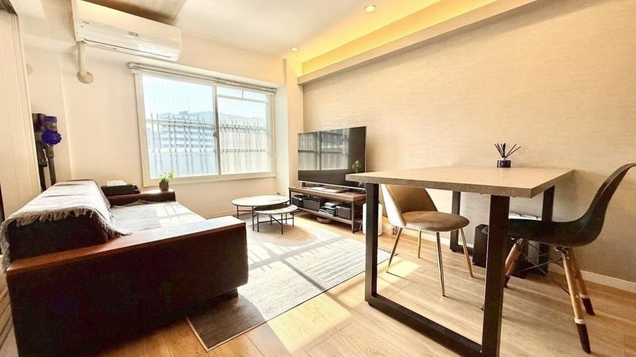 1LDK apartment in Minato Ward, Tokyo - Photo 1