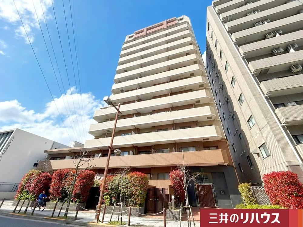 2LDK apartment in Adachi Ward, Tokyo - Photo 1
