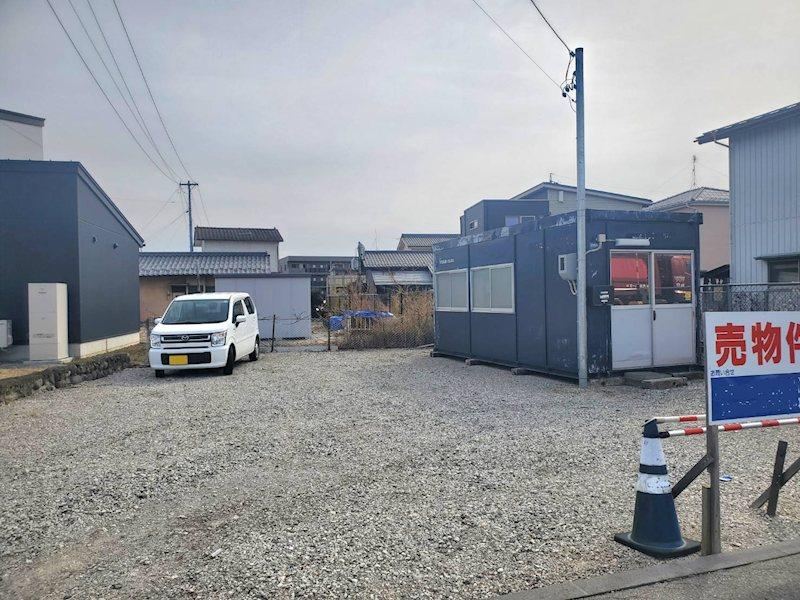 148 m² land in Saku, Nagano - Photo 1