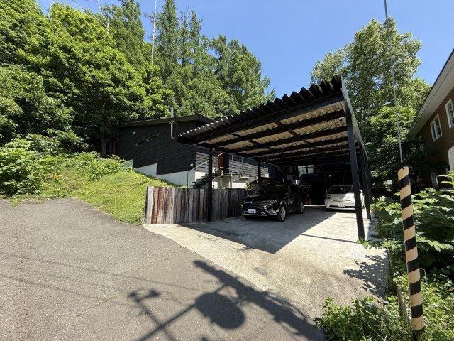 2LDK house in Minami Ward, Sapporo, Hokkaido - Photo 1