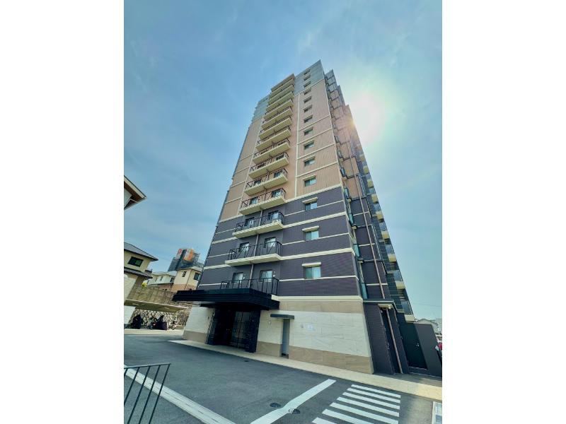 1LDK apartment in Toyota, Aichi - Photo 1