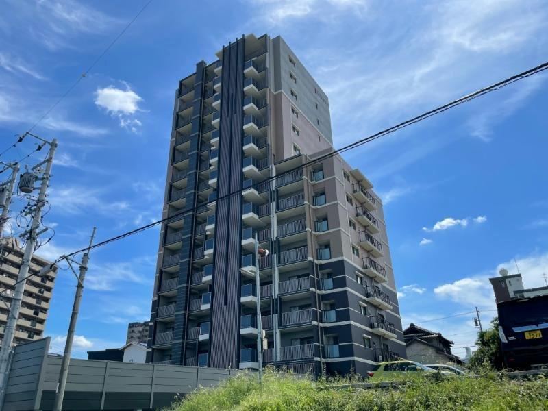 3LDK apartment in Toyota, Aichi - Photo 1