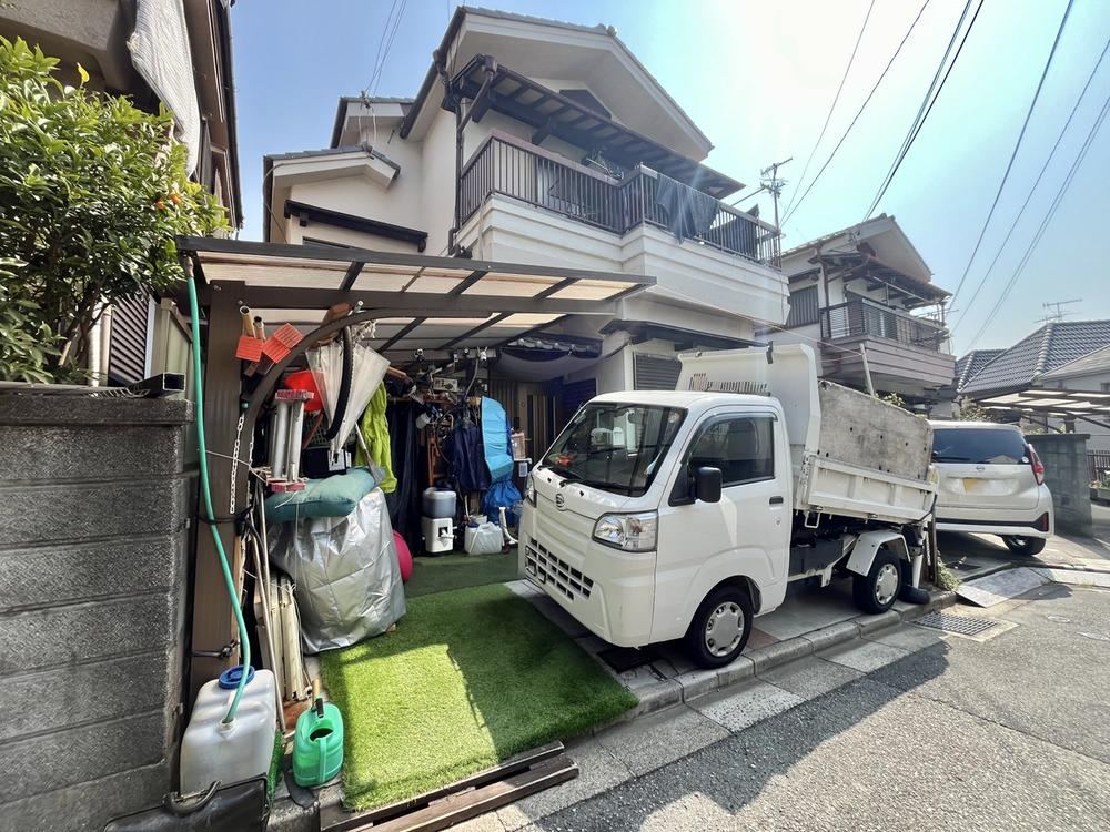 5DK house in Takarazuka, Hyogo - Photo 1