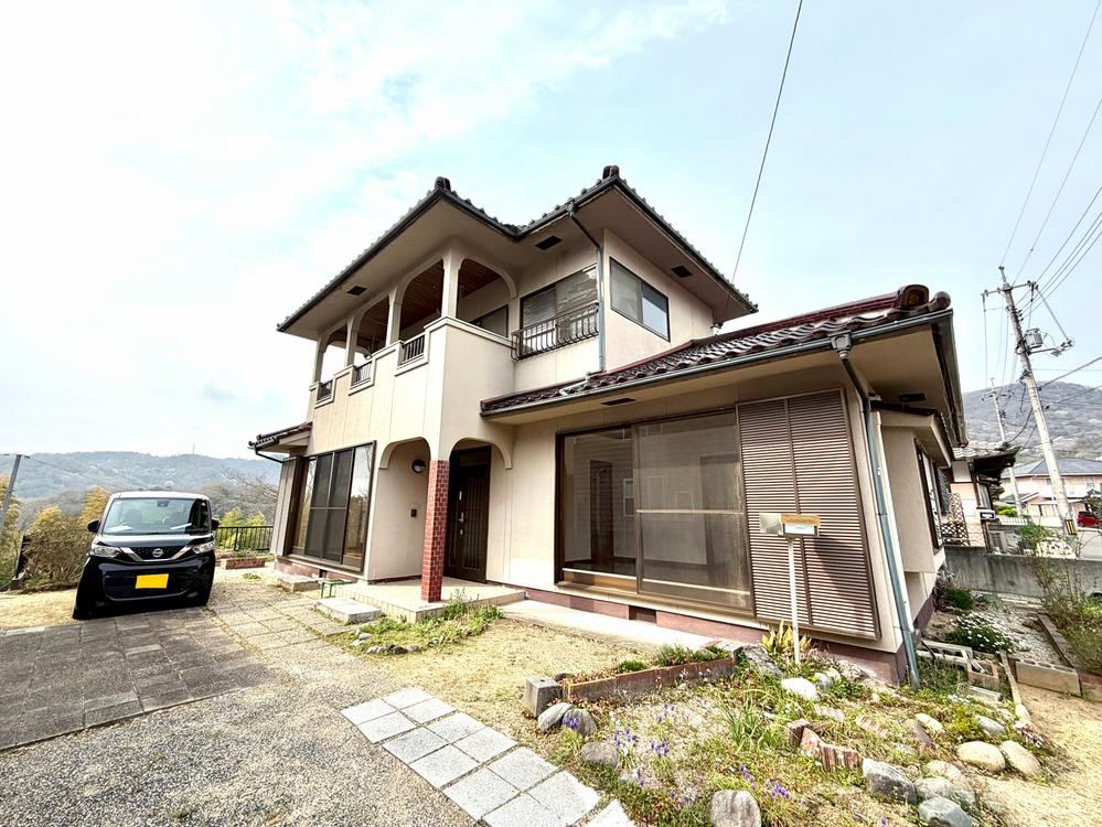 5DK house in Soja, Okayama - Photo 1