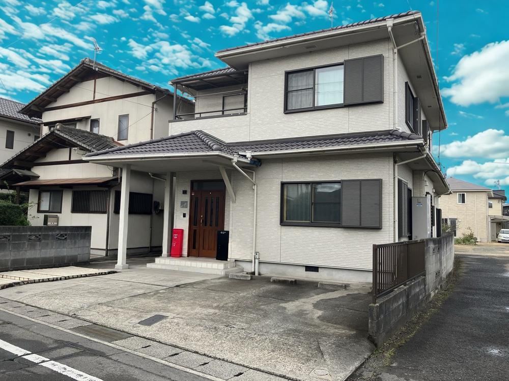 5LDK+S house in Takamatsu, Kagawa - Photo 1