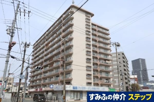 2DK apartment in Fukushima Ward, Osaka - Photo 1