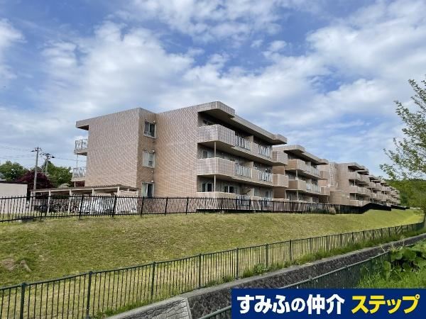 4LDK apartment in Atsubetsu Ward, Sapporo, Hokkaido - Photo 1