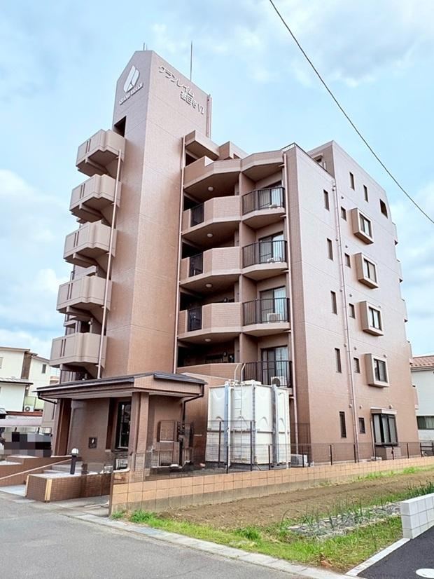 4LDK apartment in Ama, Aichi - Photo 1