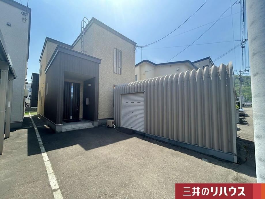 4LDK house in Chuo Ward, Sapporo, Hokkaido - Photo 1