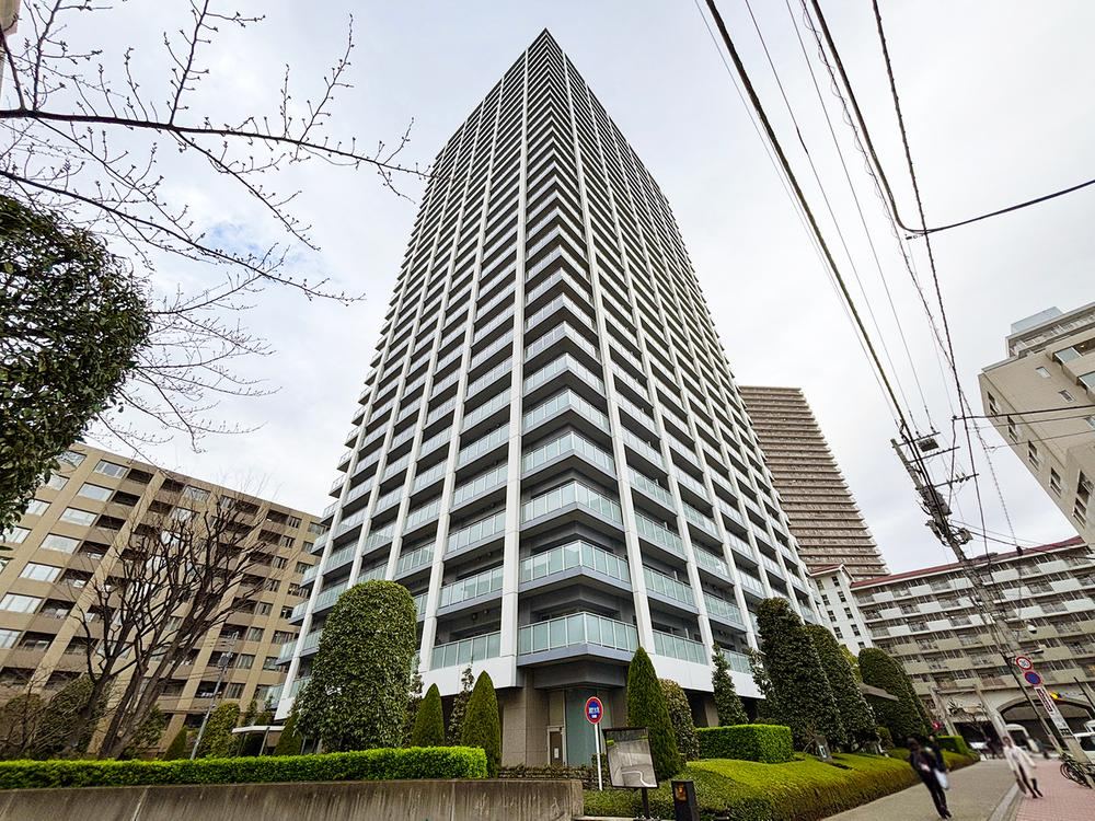 studio apartment in Chuo Ward, Tokyo - Photo 1