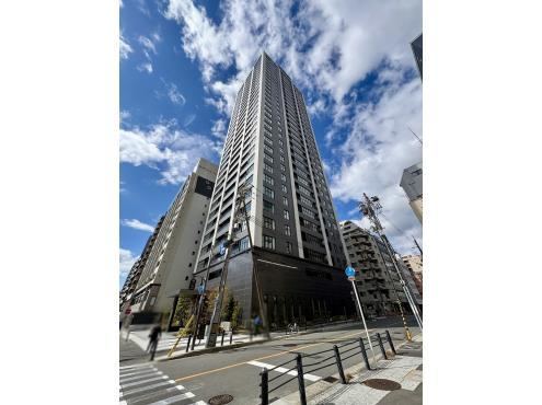 2LDK apartment in Chuo Ward, Osaka - Photo 1