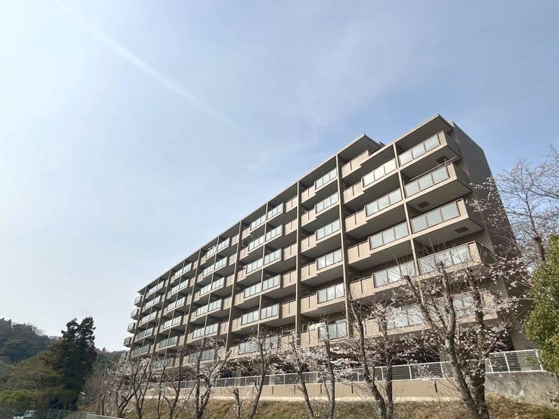 3LDK apartment in Ikeda, Osaka - Photo 1
