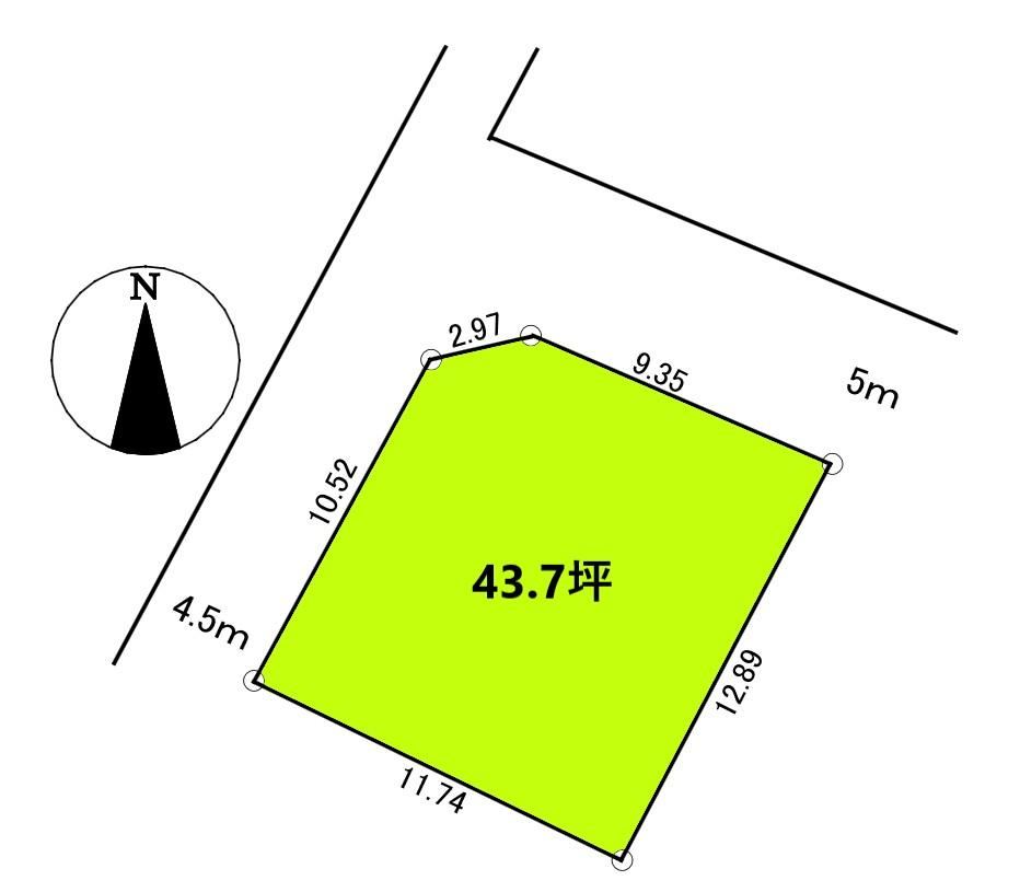 144 m² land in Ome, Tokyo - Photo 1