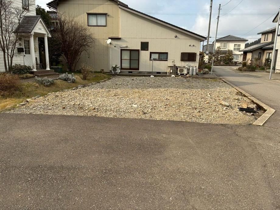 123 m² land in Hakusan, Ishikawa - Photo 1