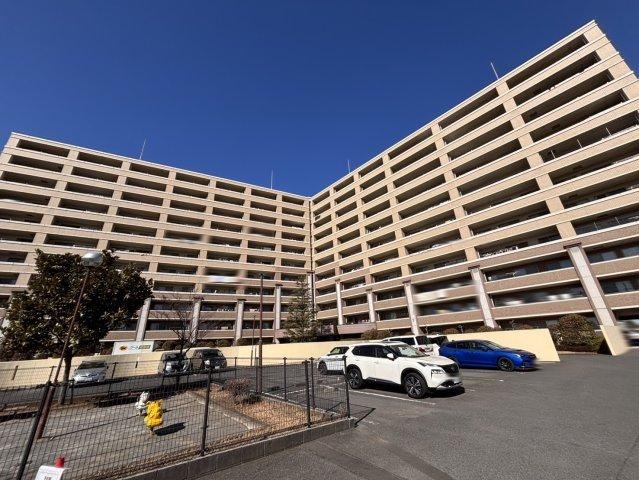 3LDK apartment in Narashino, Chiba - Photo 1