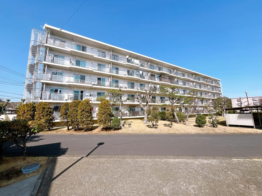 3LDK apartment in Miura, Kanagawa - Photo 1