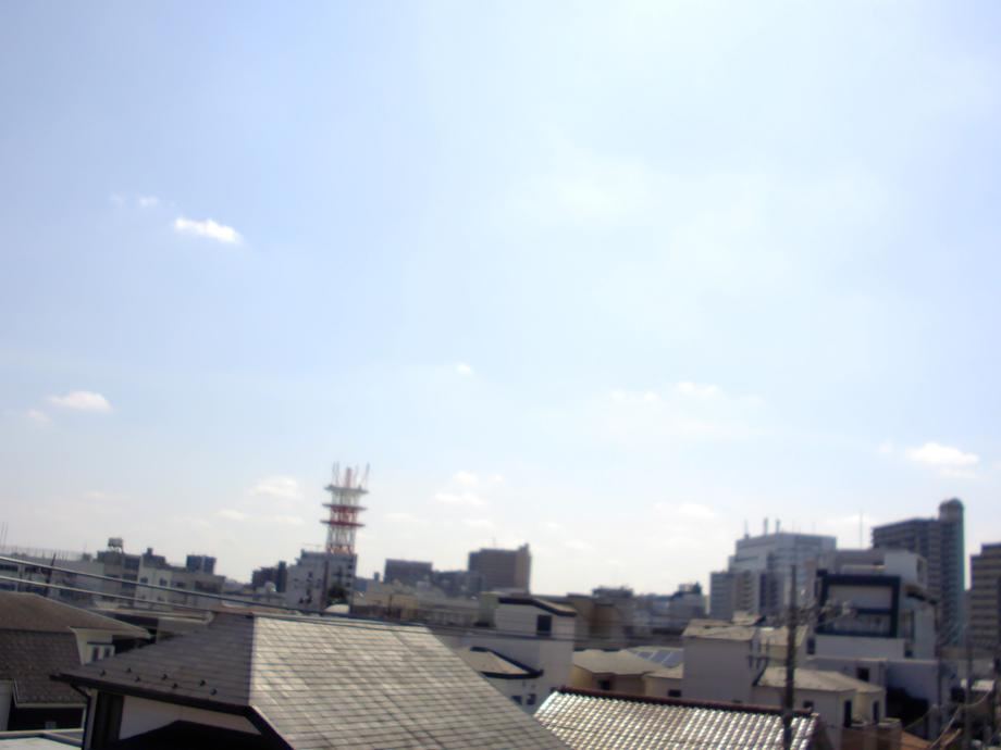 2LDK+S apartment in Tachikawa, Tokyo - Photo 1