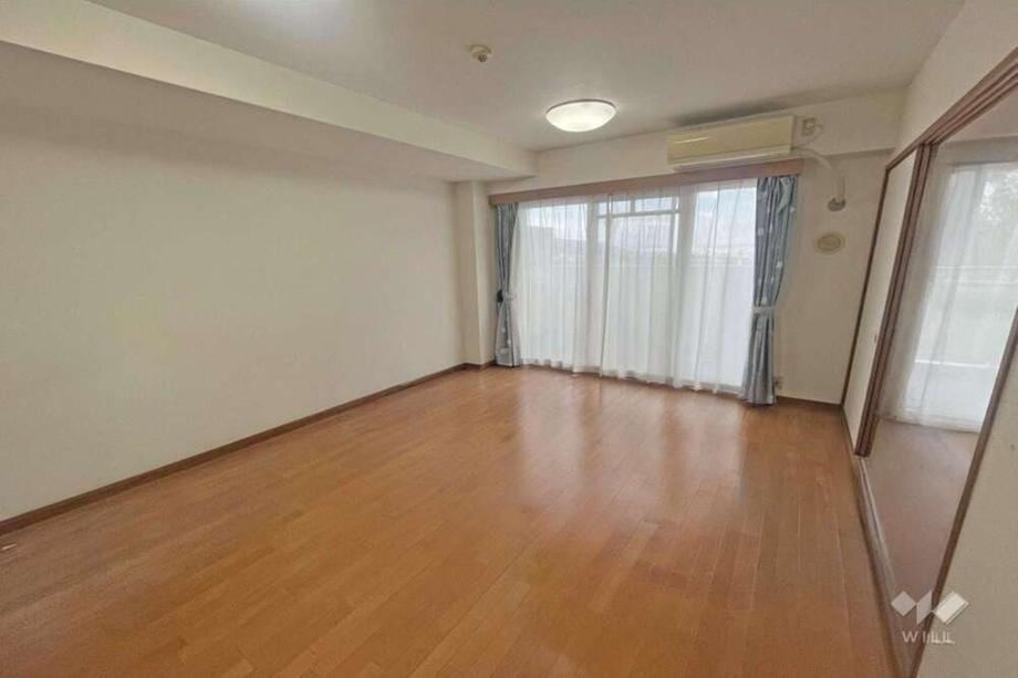 3LDK apartment in Takarazuka, Hyogo - Photo 1