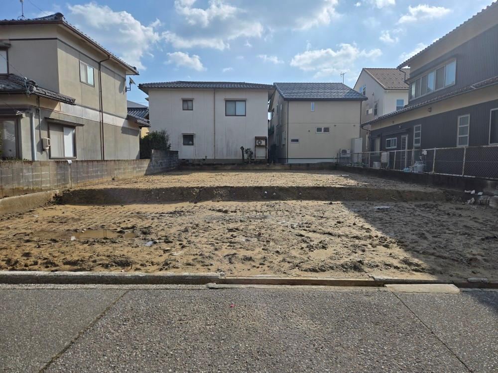 154 m² land in Kanazawa, Ishikawa - Photo 1
