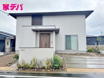 3LDK+S house in Tahara