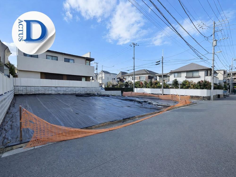131 m² land in Shinjuku Ward, Tokyo - Photo 1
