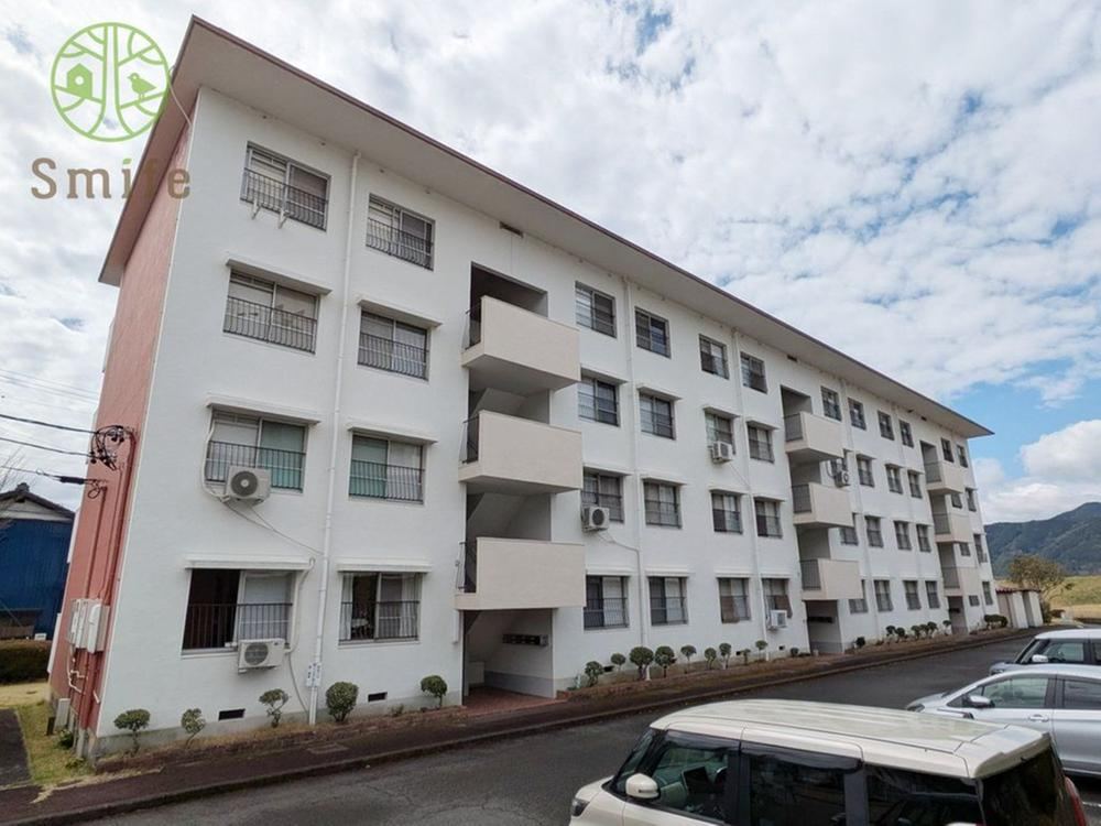 3DK apartment in Aoi Ward, Shizuoka - Photo 1