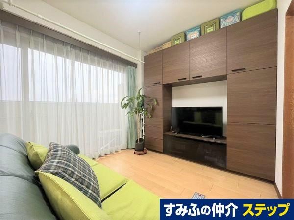 2LDK apartment in Tachikawa, Tokyo - Photo 1