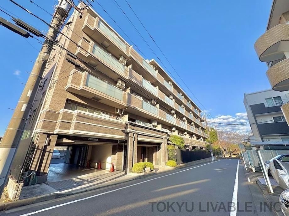 3LDK apartment in Midori Ward, Yokohama, Kanagawa - Photo 1