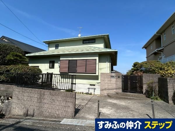 5LDK house in Tondabayashi, Osaka - Photo 1