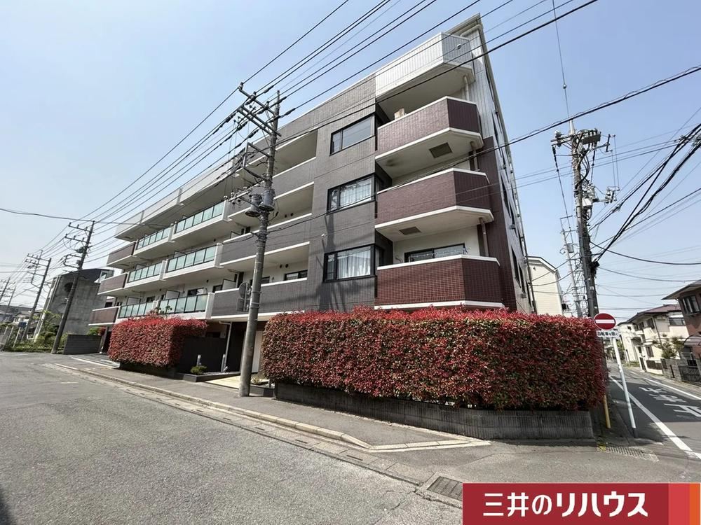 2LDK apartment in Omiya Ward, Saitama - Photo 1