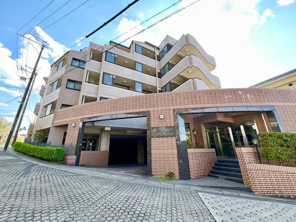 3LDK apartment in Meito Ward, Nagoya, Aichi - Photo 1