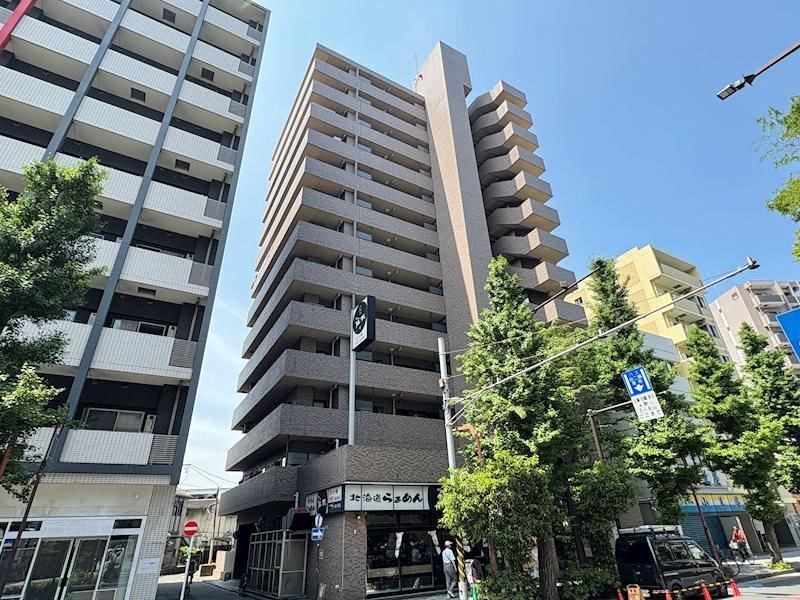 2LDK+S apartment in Kawasaki Ward, Kawasaki, Kanagawa - Photo 1