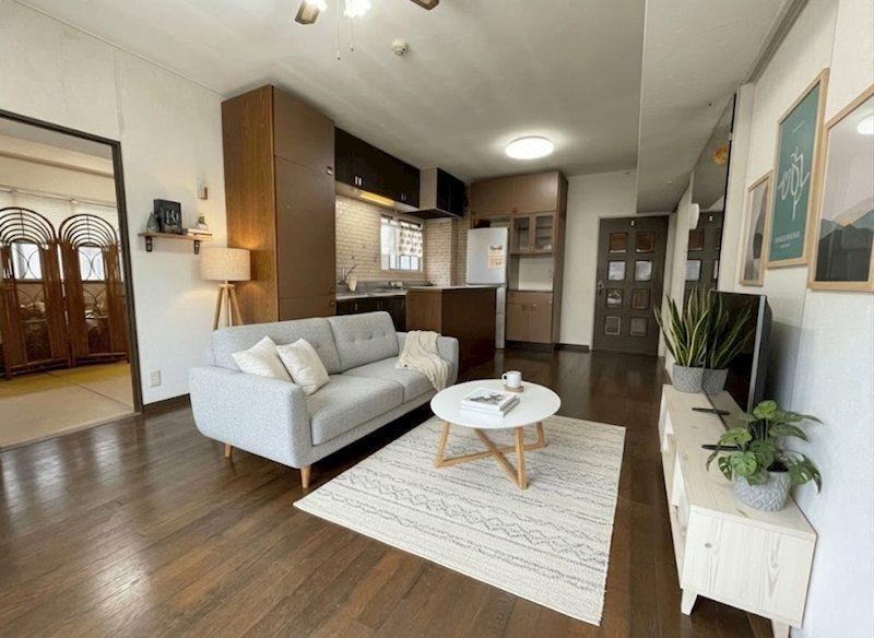 4LDK apartment in Yahatahigashi Ward, Kitakyushu, Fukuoka - Photo 1