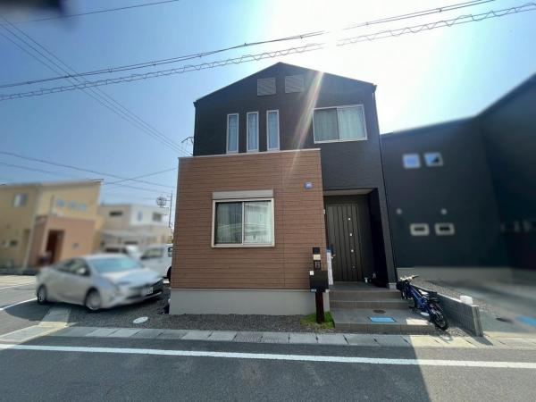 4LDK house in Otsu, Shiga - Photo 1