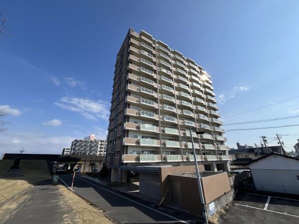 2LDK apartment in Miyazaki, Miyazaki - Photo 1