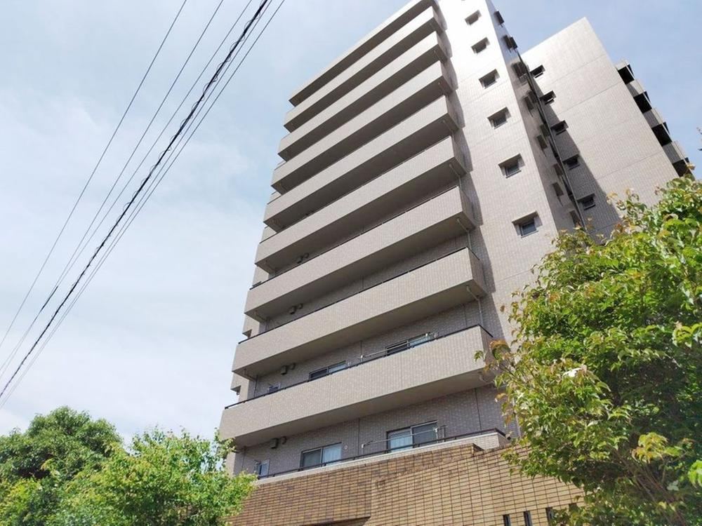 4LDK apartment in Kochi, Kochi - Photo 1