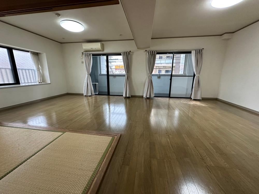 3LDK apartment in Beppu, Oita - Photo 1