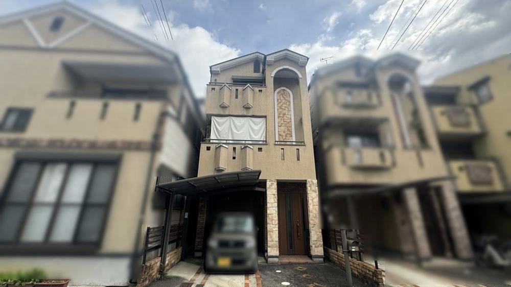 3LDK house in Fushimi Ward, Kyoto - Photo 1