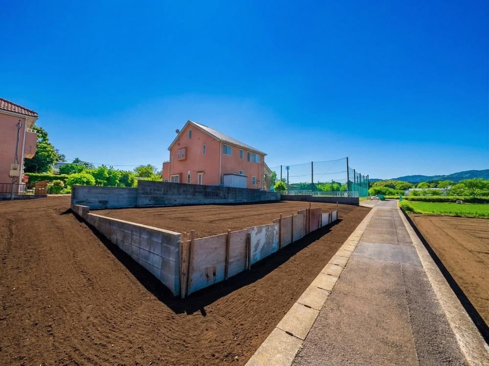 190 m² land in Tsuzuki Ward, Yokohama, Kanagawa - Photo 1