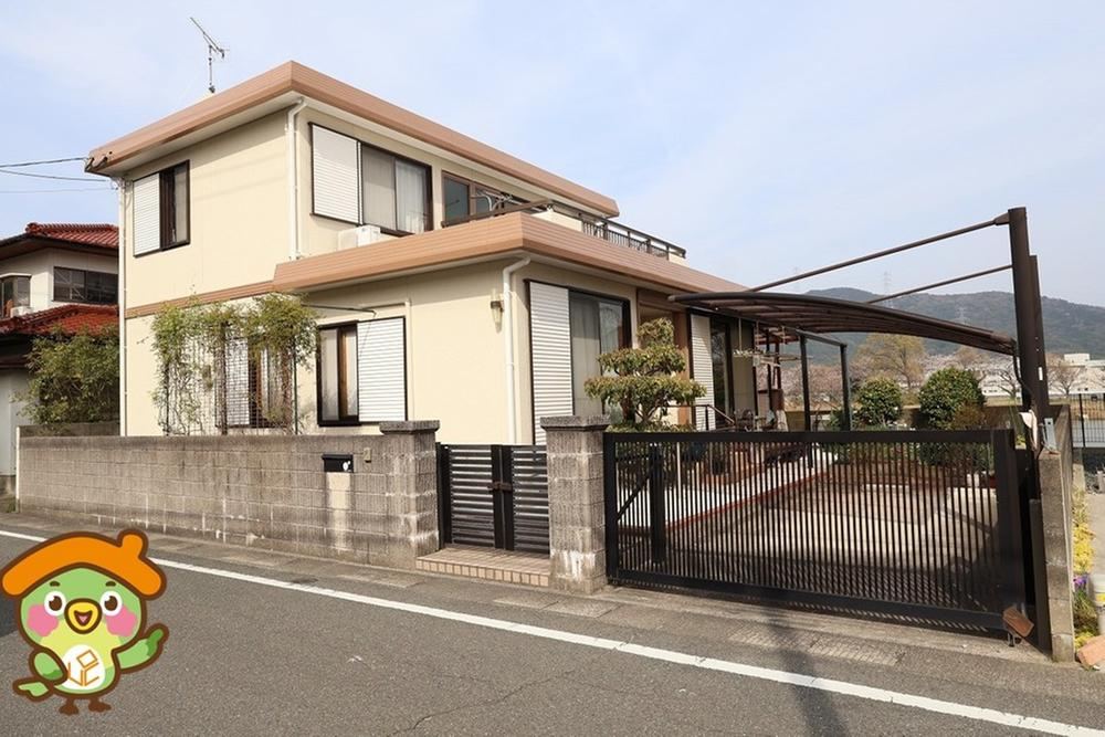 3LDK house in Chikushino, Fukuoka - Photo 1