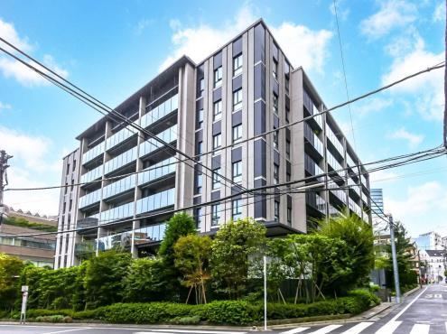 1LDK apartment in Shibuya Ward, Tokyo - Photo 1