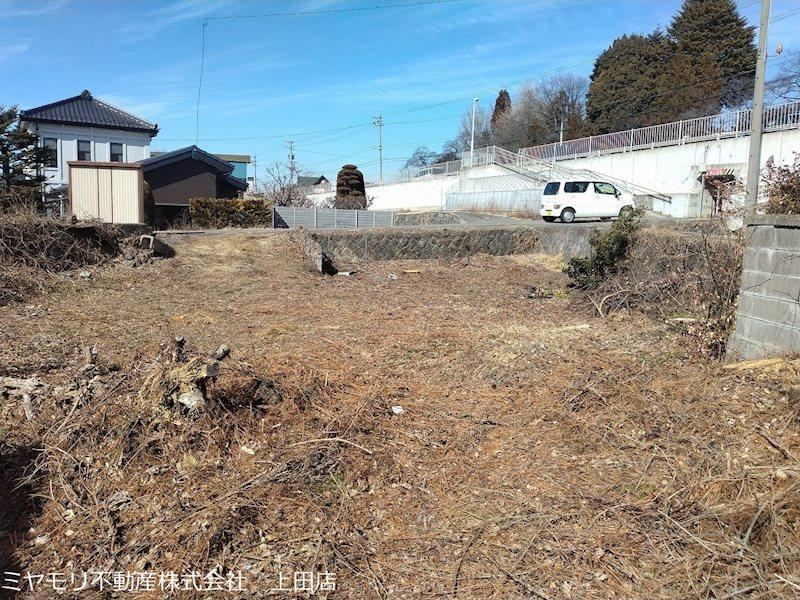 398 m² land in Tomi, Nagano - Photo 1