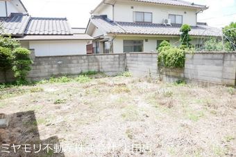 plot of land in Tomi