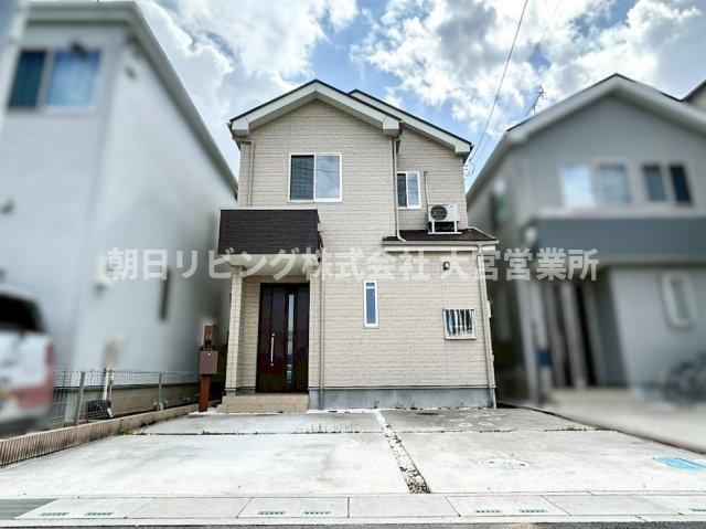 4LDK house in Kasukabe, Saitama - Photo 1