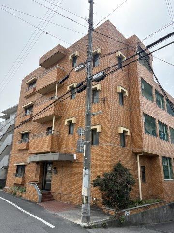 studio apartment in Matsuyama, Ehime - Photo 1