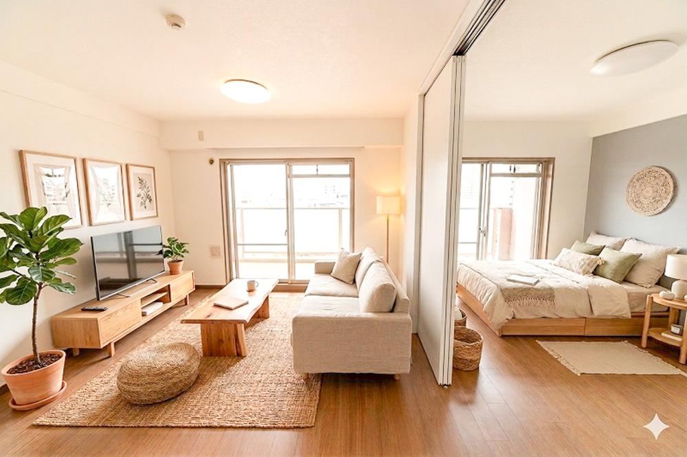 3LDK apartment in Yodogawa Ward, Osaka - Photo 1