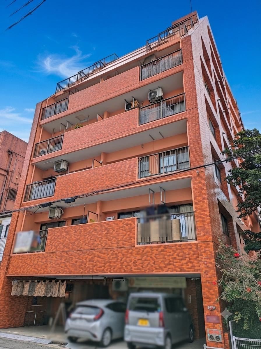 1LDK apartment in Naha, Okinawa - Photo 1