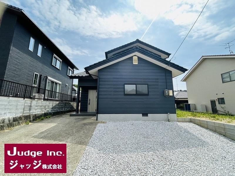 3DK house in Ube, Yamaguchi - Photo 1