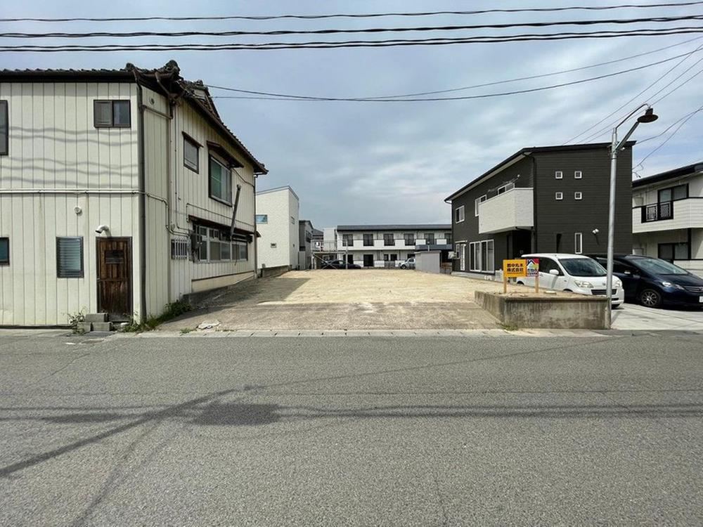 216 m² land in Motomiya, Fukushima - Photo 1