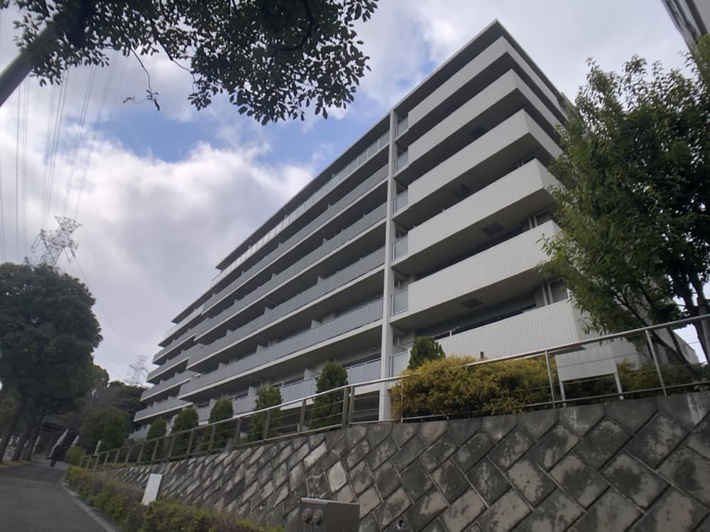 4LDK apartment in Tsuzuki Ward, Yokohama, Kanagawa - Photo 1